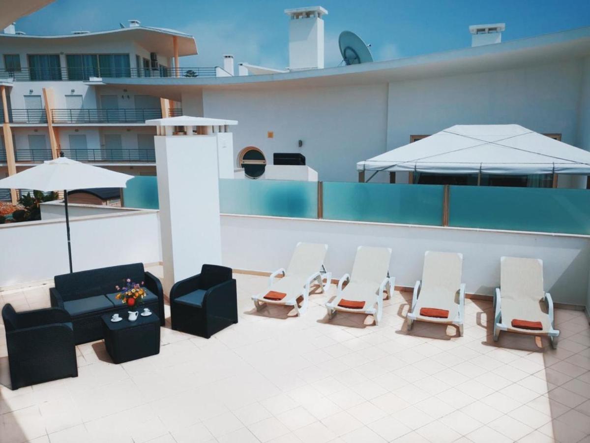 Appartamento Penthouse With Sea Views Albufeira Esterno foto
