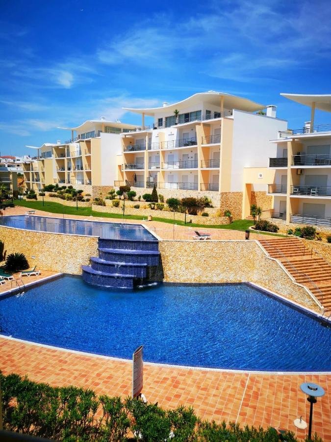 Appartamento Penthouse With Sea Views Albufeira Esterno foto
