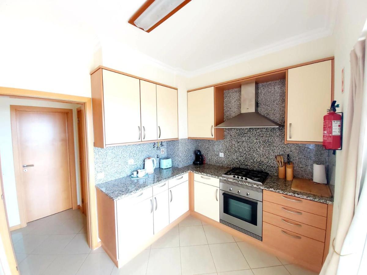 Appartamento Penthouse With Sea Views Albufeira Esterno foto